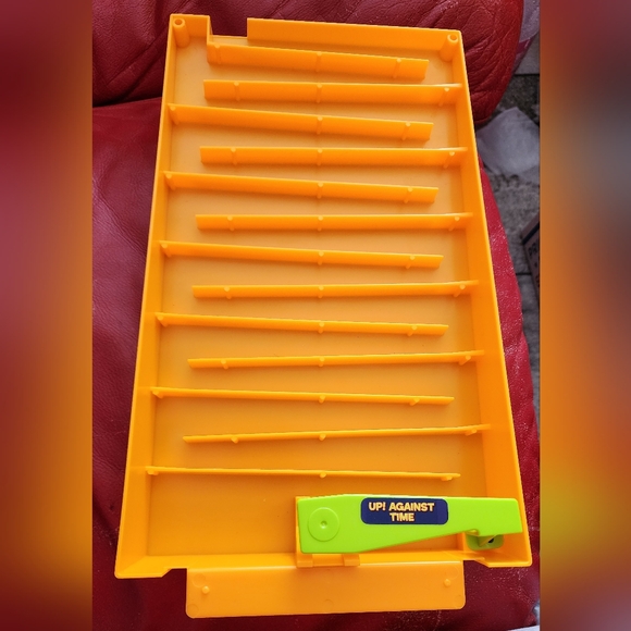 Up Against Time Game by Ideal Complete No Instructions BENIFITS CHARITY - Picture 7 of 8